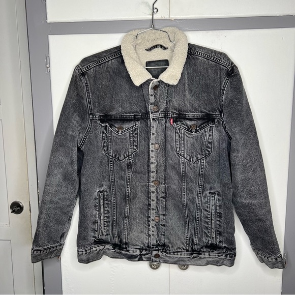 Levis black men’s sherpa jacket xl